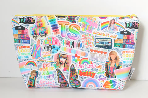 Rainbow with all the Colors Vibes, Small Makeup Bag